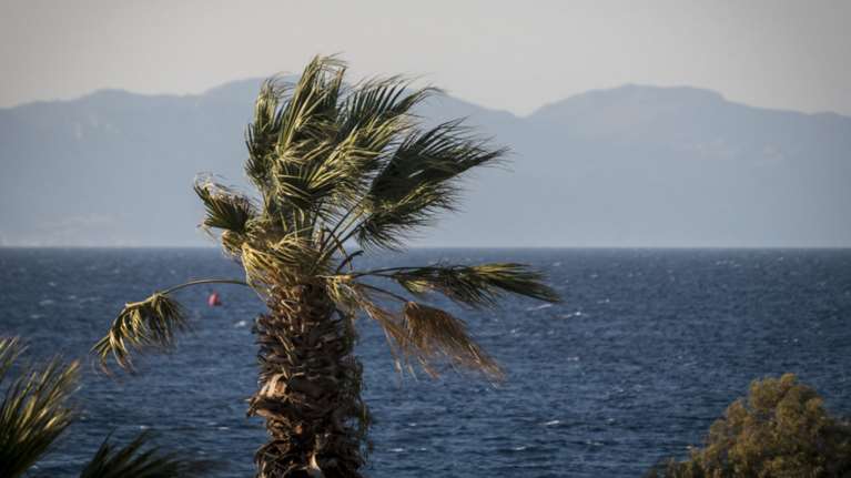 Ισχυροί άνεμοι στο Αιγαίο και στα ανατολικά ηπειρωτικά