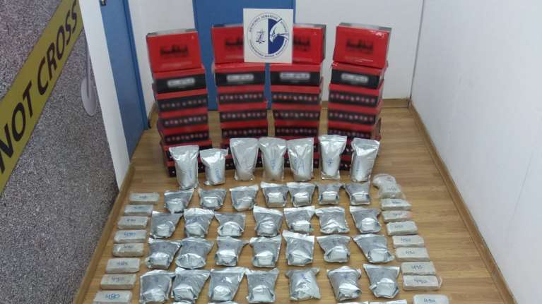 Επιχείρηση της Δίωξης στα Πατήσια - Κατασχέθηκαν 83 κιλά ηρωίνης - Vid