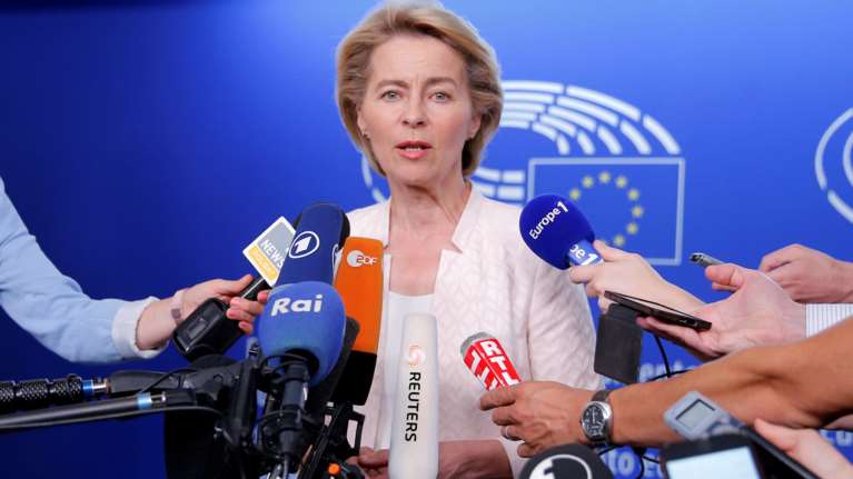 Βρυξέλλες: Συνάντηση Γιούνκερ-Τουσκ με Ούρσουλα φον ντερ Λάιεν