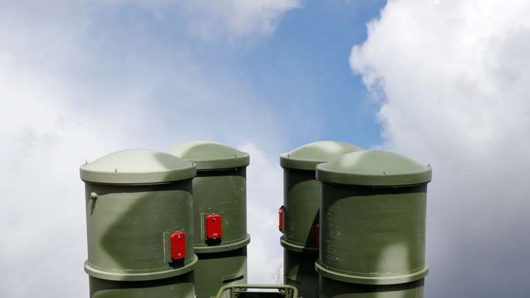 TASS: Την ερχόμενη εβδομάδα θα αρχίσει η παράδοση των S-400 στην Τουρκία