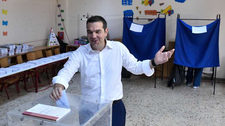 Κάλεσμα Τσίπρα για συμμετοχή: Αξίζει τον κόπο για 20 λεπτά