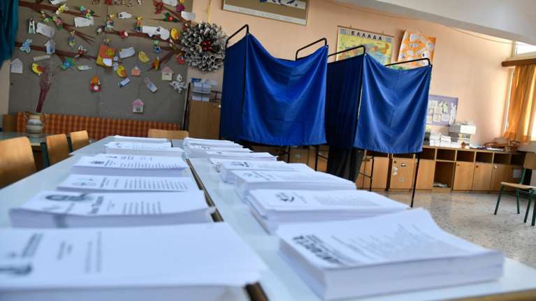 Οι μεγαλύτερες διαφορές των δύο πρώτων στην μεταπολίτευση