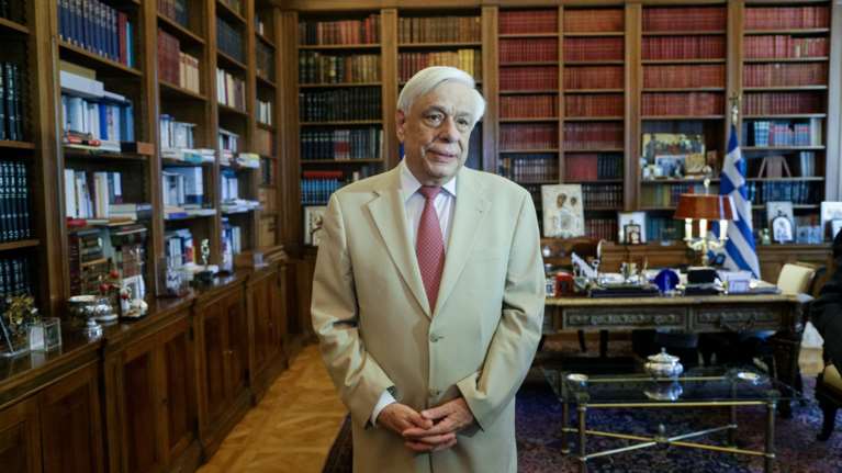 Τηλεφωνική επικοινωνία ΠτΔ με τον Κυριάκο Μητσοτάκη