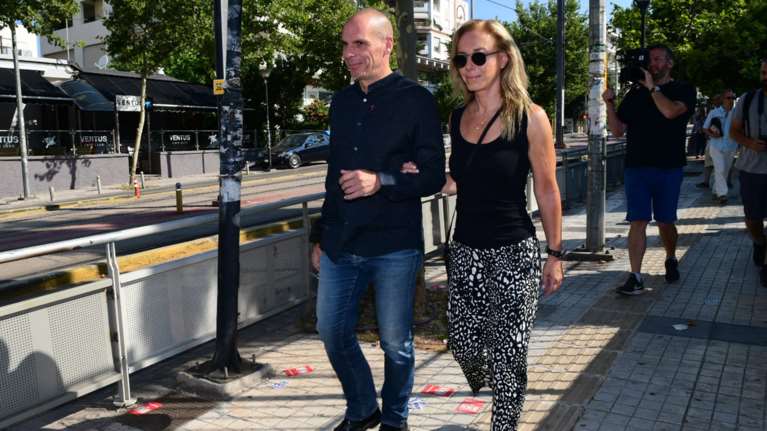 Βαρουφάκης:  Ο Τσίπρας ανέσυρε τη ΝΔ από το καλάθι των αχρήστων