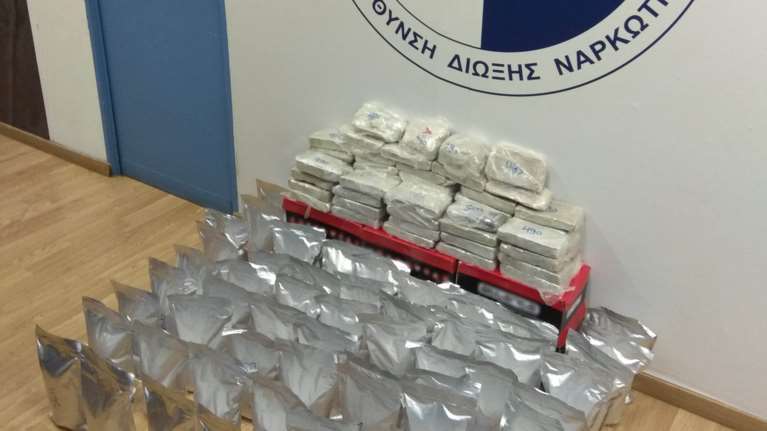 «Οικογενειακή επιχείρηση» εμπορίας κοκαΐνης στη Θεσσαλονίκη