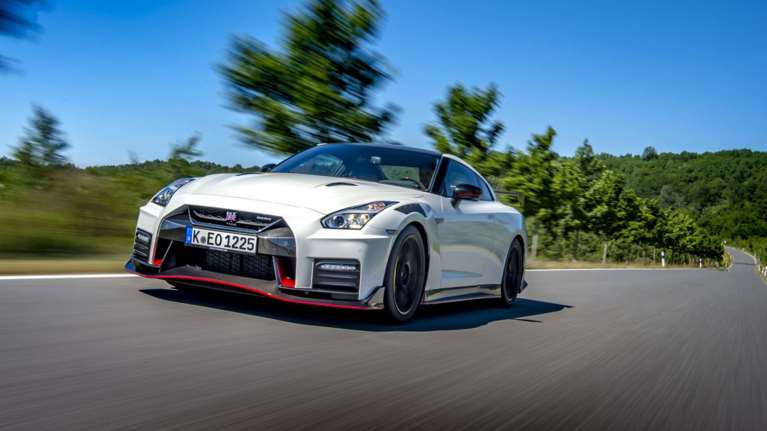 Το  Nissan GT-R NISMO 2020 ανεβάζει τη θερμοκρασία λίγο ακόμα