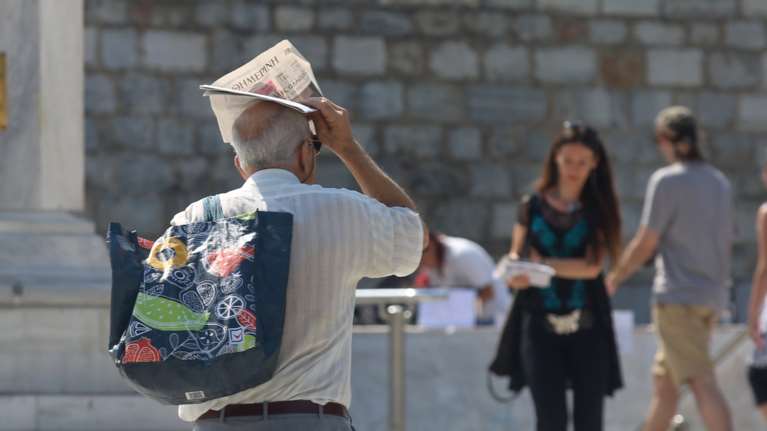 Ο καιρός των άκρων σήμερα με 43 βαθμούς και… χαλάζι