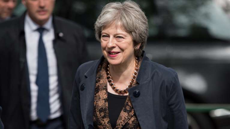 Τηλεφωνικά συγχαρητήρια της Μέι στον Μητσοτάκη