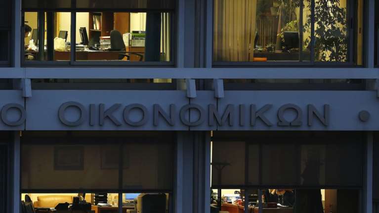 &quot;Σφήνα&quot; αμυντικών δαπανών στα πακέτα μέτρων στήριξης και μείωσης φόρων – εισφορών