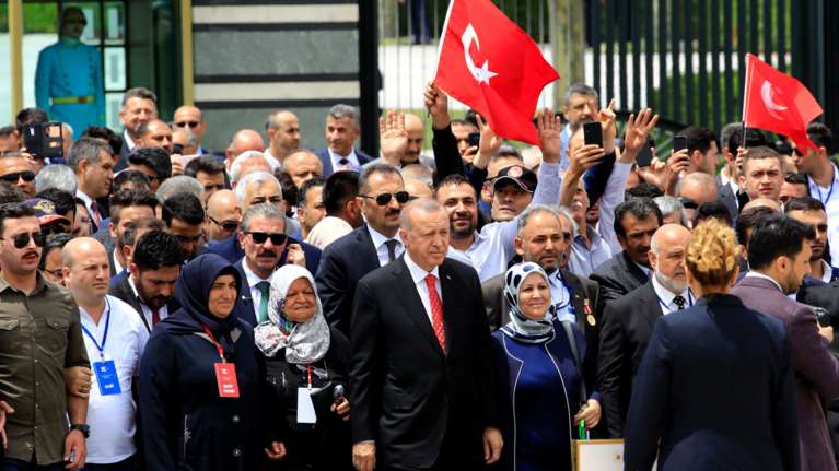 Ερντογάν: Κανείς δεν μπορεί να γονατίσει την Τουρκία