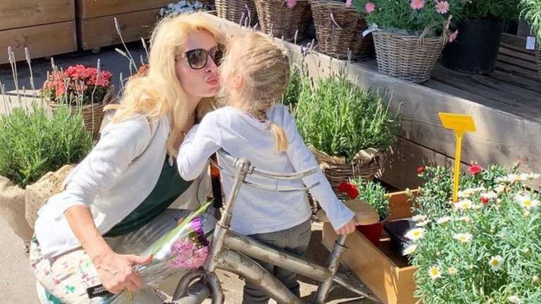 Ελένη Μενεγάκη: Η τρυφερή φωτογραφία για τη γιορτή της μικρής Μαρίνας