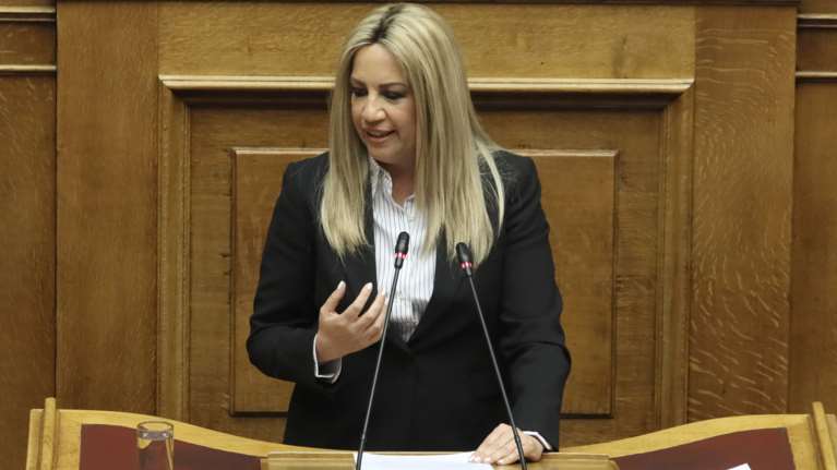 Γεννηματά: Γενικόλογες &amp; συντηρητικές οι προγραμματικές δηλώσεις