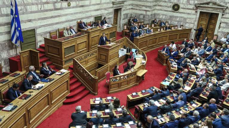 Live η δεύτερη ημέρα των προγραμματικών δηλώσεων στη Βουλή