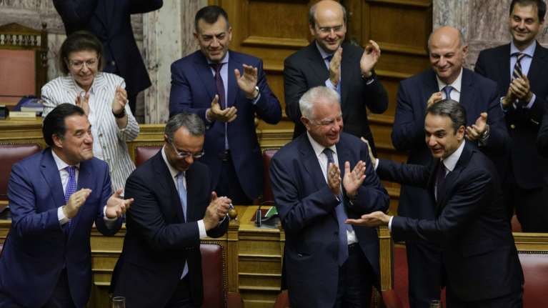 Νομοθετικό σπριντ από την κυβέρνηση μετά την ψήφο εμπιστοσύνης