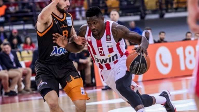 Έμεινε ο Τσέρι στον Ολυμπιακό