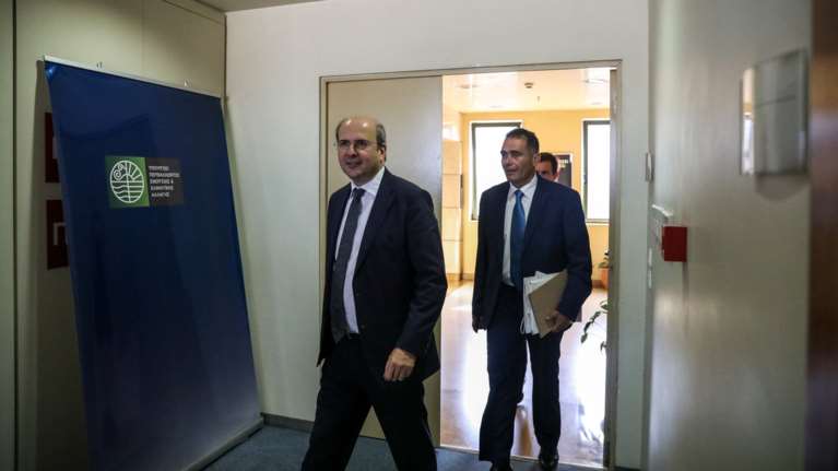 Το σχέδιο της κυβέρνησης για ΔΕΗ, ΑΔΜΗΕ και  ΔΕΔΔΗΕ