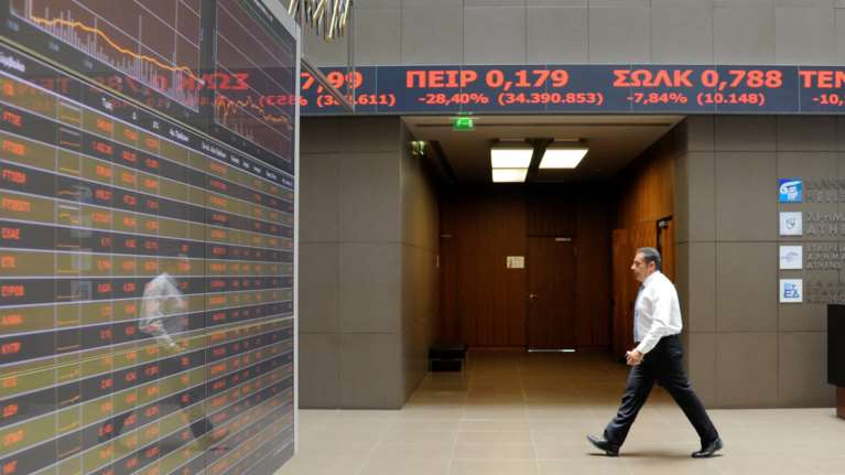 «Βουτιά» κάτω από το 2% η απόδοση του 10ετούς ομολόγου