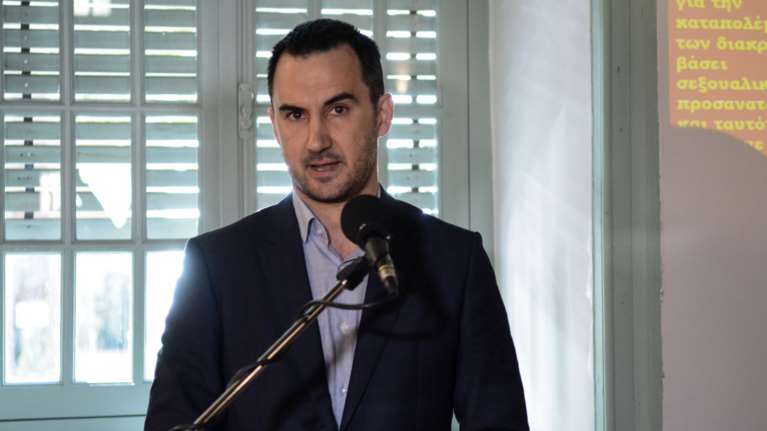 Χαρίτσης: Χωρίς διαβούλευση κατατέθηκε το πρώτο νομοσχέδιο