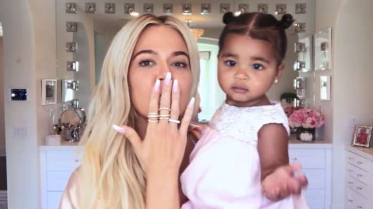 Η κόρη της Κλόε Καρντάσιαν έκλεψε την παράσταση στη Vogue