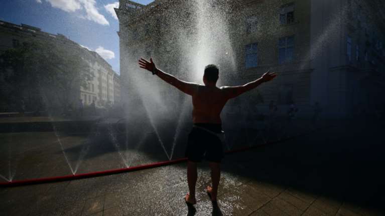 O καύσωνας που έπληξε την Ευρώπη σε 10 φωτογραφίες