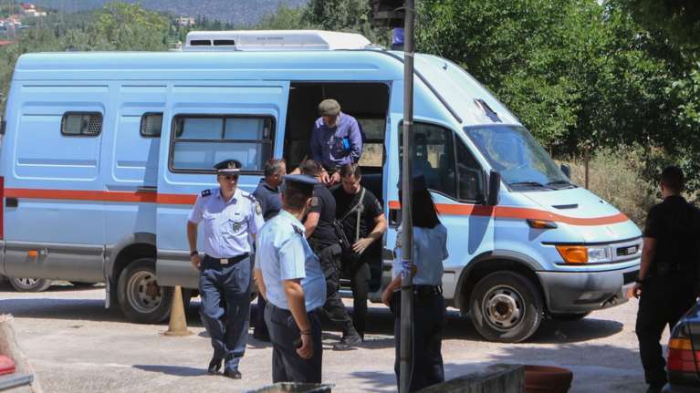 Αιχμηρά σχόλια από ΣΥΡΙΖΑ - ΚΚΕ για την ποινή στον Κορκονέα