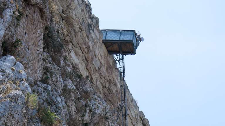 Ξανά σε λειτουργία το αναβατόριο της Ακρόπολης