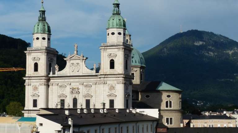 Αποθέωση για το Θόδωρο Κουρεντζή στο Φεστιβάλ Σάλτσμπουργκ