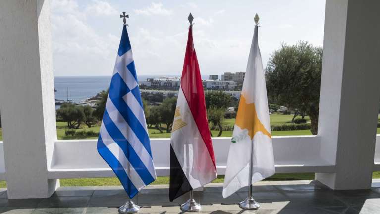 Την επέκταση της τριμερούς συνεργασίας συμφώνησαν οι ΥΠΕΞ Κύπρου &amp; Αιγύπτου