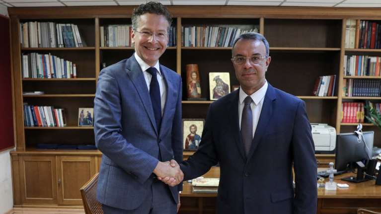 Χωρίς δηλώσεις η συνάντηση Σταϊκούρα - Ντάισελμπλουμ με το βλέμμα στο ΔΝΤ