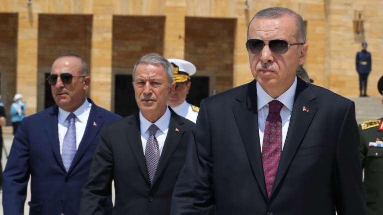 Ο Ερντογάν ανακοίνωσε στρατιωτική επιχείρηση στον Ευφράτη