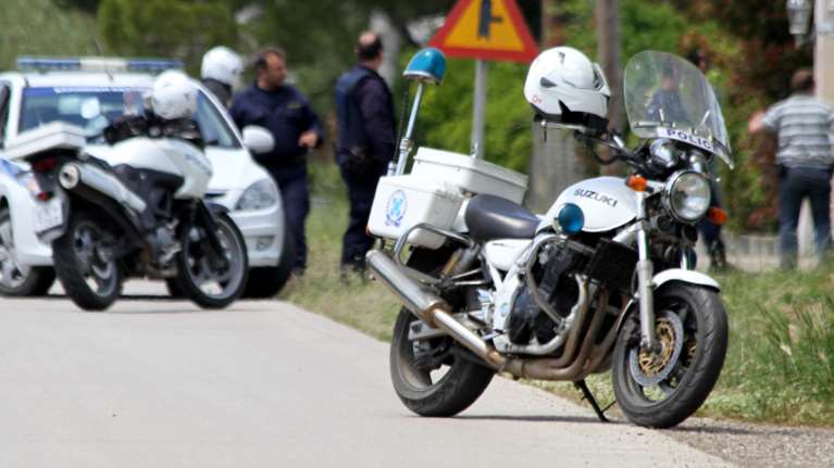 Ληστεία στον Ασπρόπυργο-έκαψαν το αυτοκίνητο διαφυγής
