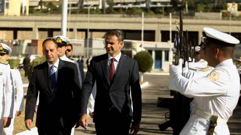 Μητσοτάκης στο Ναυτιλίας: Ούτε μέρα δεν πάει χαμένη (φωτό)