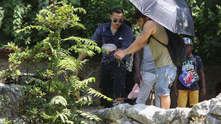 Μeteo: Νέο, παρατεταμένο κύμα ζέστης από την Παρασκευή