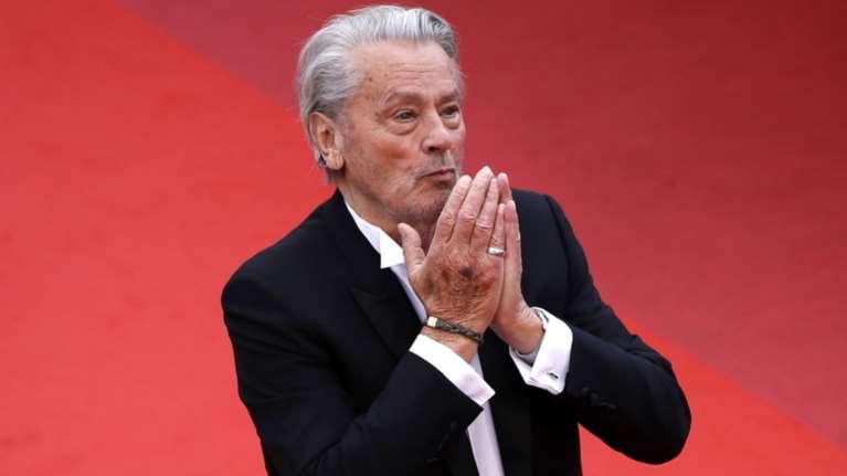 Πού βρίσκεται &amp; πώς είναι ο Αλέν Ντελόν; Η ενημέρωση από τον γιο του