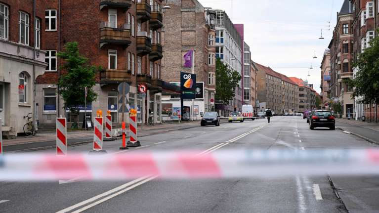 Έκρηξη έξω από αστυνομικό τμήμα στην Κοπεγχάγη