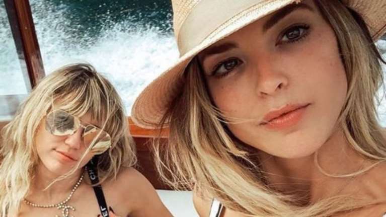 Μάιλι Σάιρους και Κέιτλιν Κάρτερ γιορτάζουν τους χωρισμούς τους