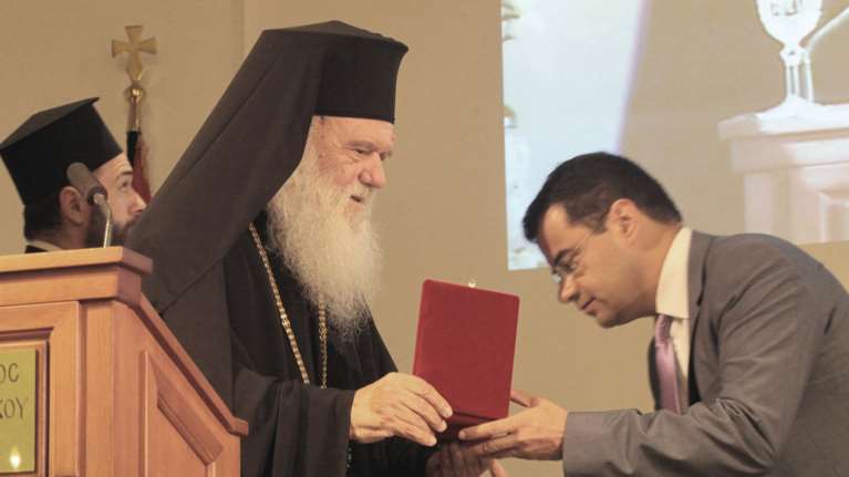 Επίτιμος δημότης Ύδρας ο Αρχιεπίσκοπος Ιερώνυμος