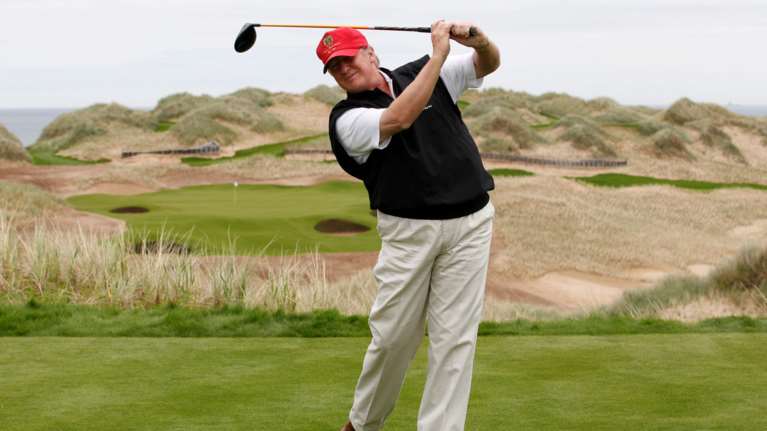 WSJ: Ποιο νησί έχει βάλει... στο μάτι ο Ντόναλντ Τραμπ