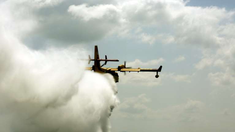 Σε ύφεση η φωτιά στην Παλιά Περίθεια Κέρκυρας