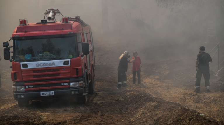 Δύο φωτιές σε Ρέθυμνο και Ελάτη Κοζάνης σε εξέλιξη