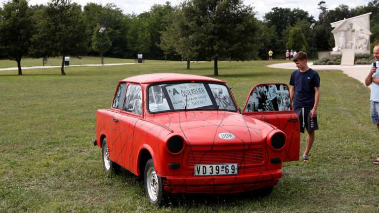Τριάντα χρόνια από το &quot;πικ νικ της ειρήνης&quot;-Συνάντηση Μέρκελ-Ορμπαν