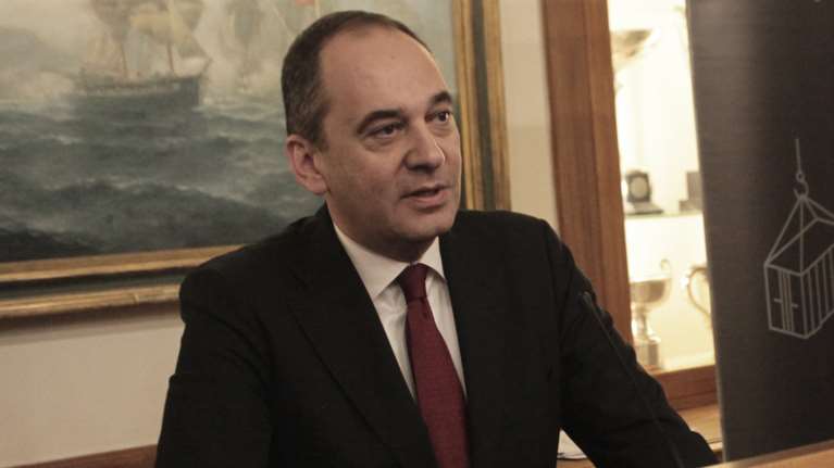 Πλακιωτάκης: Δεν υπάρχει αίτημα κατάπλευσης του Adrian Darya