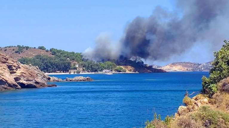 Υπό έλεγχο η πυρκαγιά στη περιοχή Μερικιάς Λέρου