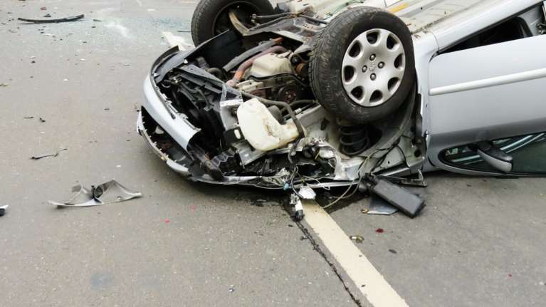 Tροχαίο με νεκρό και 3 τραυματίες στη Θεσσαλονίκη