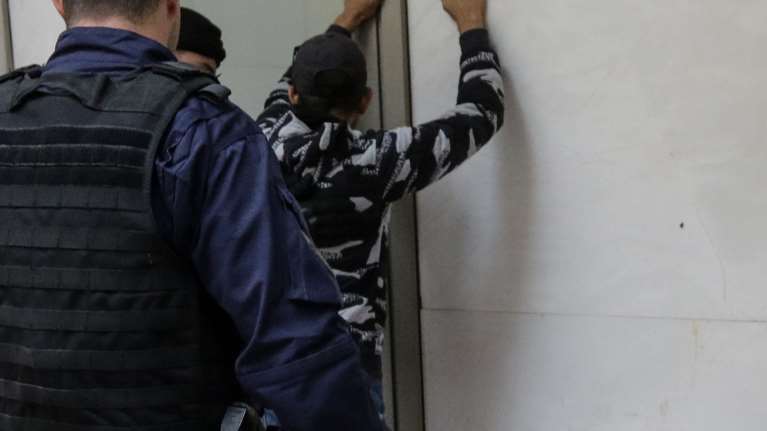 Συνελήφθη 20χρονος αλλοδαπός για τη φωτιά στη Λέρο