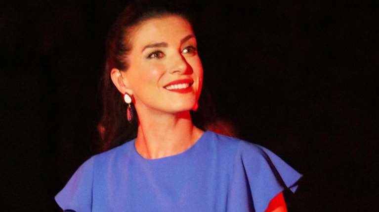 Αυτός είναι ο σύζυγος της Φωτεινής Δάρρα- Πρώτη φορά σε δημόσια έξοδο