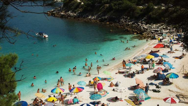 Τραγωδία στη Θάσο: Πνίγηκε 4χρονο κοριτσάκι στη θάλασσα