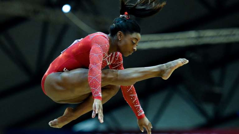 ΗΠΑ: Ύποπτος για τριπλή δολοφονία ο αδελφός της Σιμόν Μπάιλς