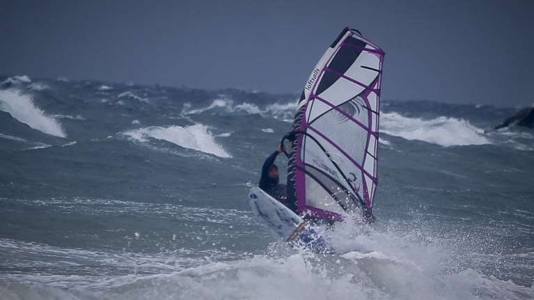 Θερμοκρασία ως 34 βαθμούς, άνεμοι 7 μποφόρ στο Αιγαίο