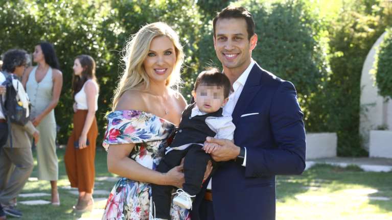 Η Χριστίνα Αλούπη βρήκε κάλυκες από σφαίρες στις πάνες του γιου της